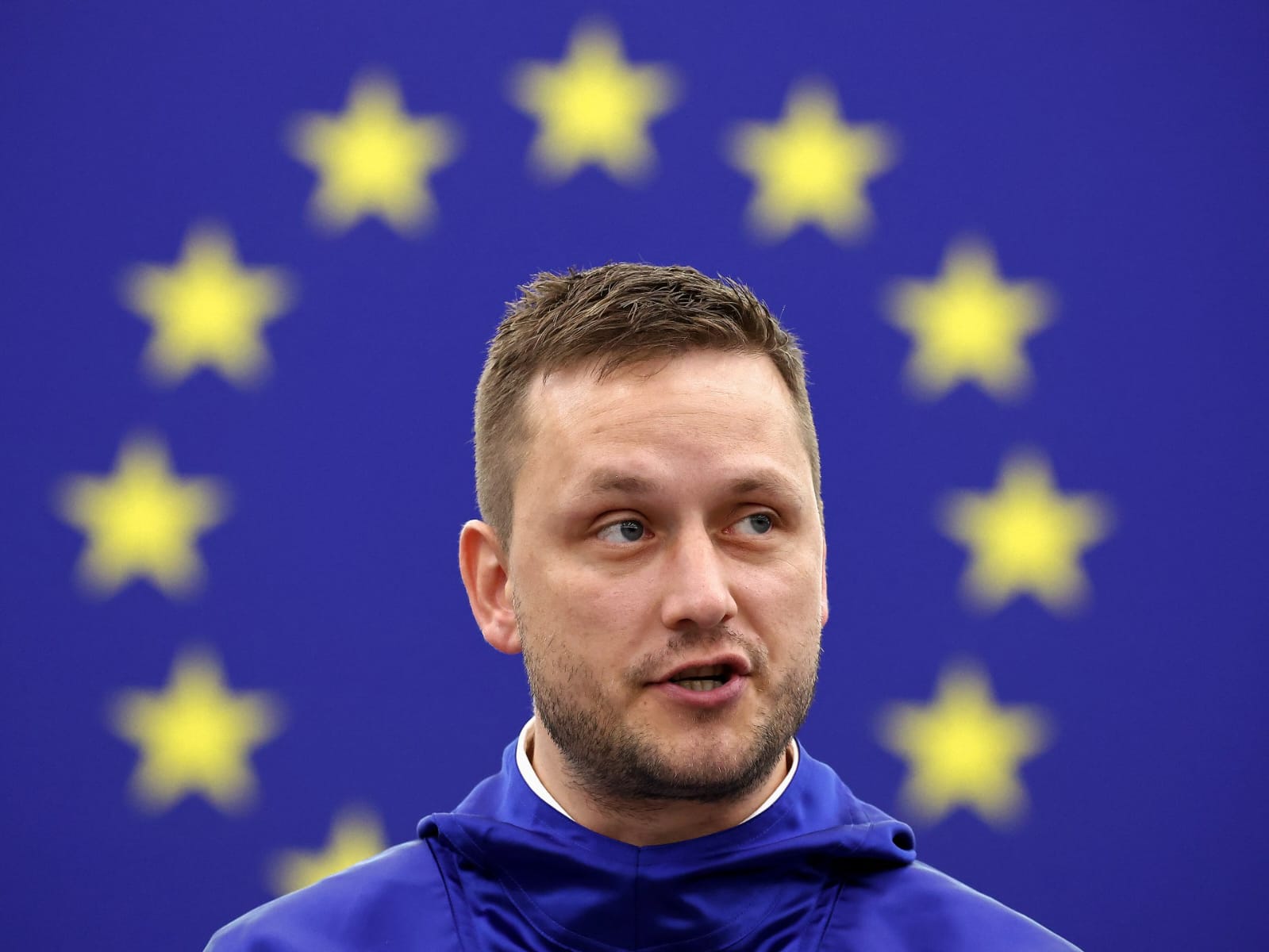 رئيس وزراء جرينلاند: مواطنو الجزيرة لا يرغبون في أن يكونوا أمريكيين 